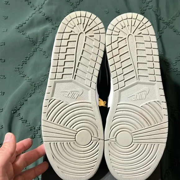 Jordan 1  Low - Size 15 
LT smoke grey /Black/White  color combo. - Picture 9 of 12